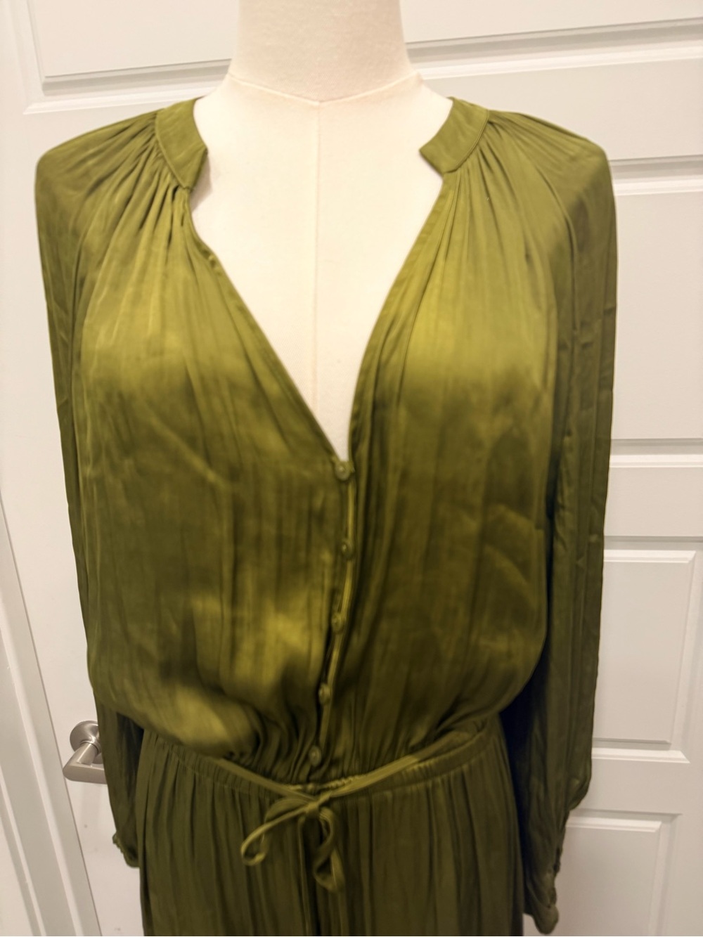 🔥Zara Olive Green Long-Sleeve V-Neck Wide-Leg Jumpsuit NWT - Picture 3 of 8
